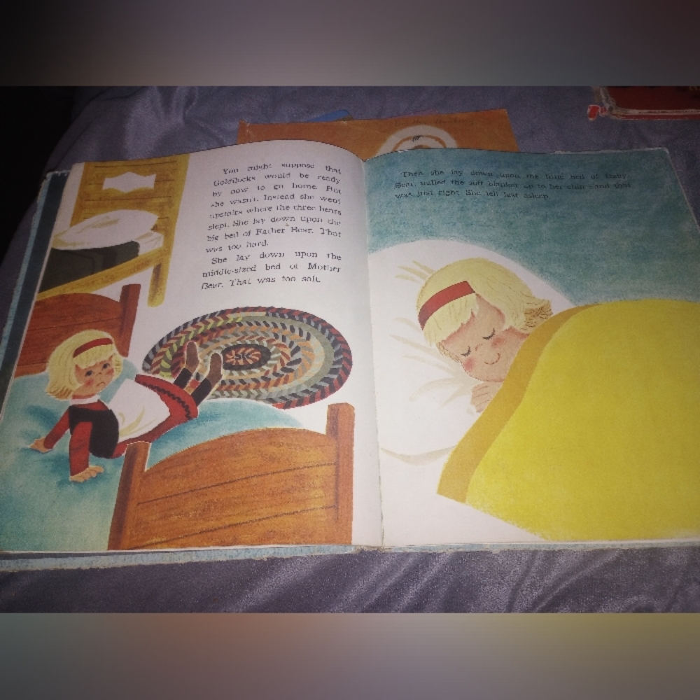 Rescue Me - Lot of 5 Vintage 60s Books For Crafting - Picture 6 of 16